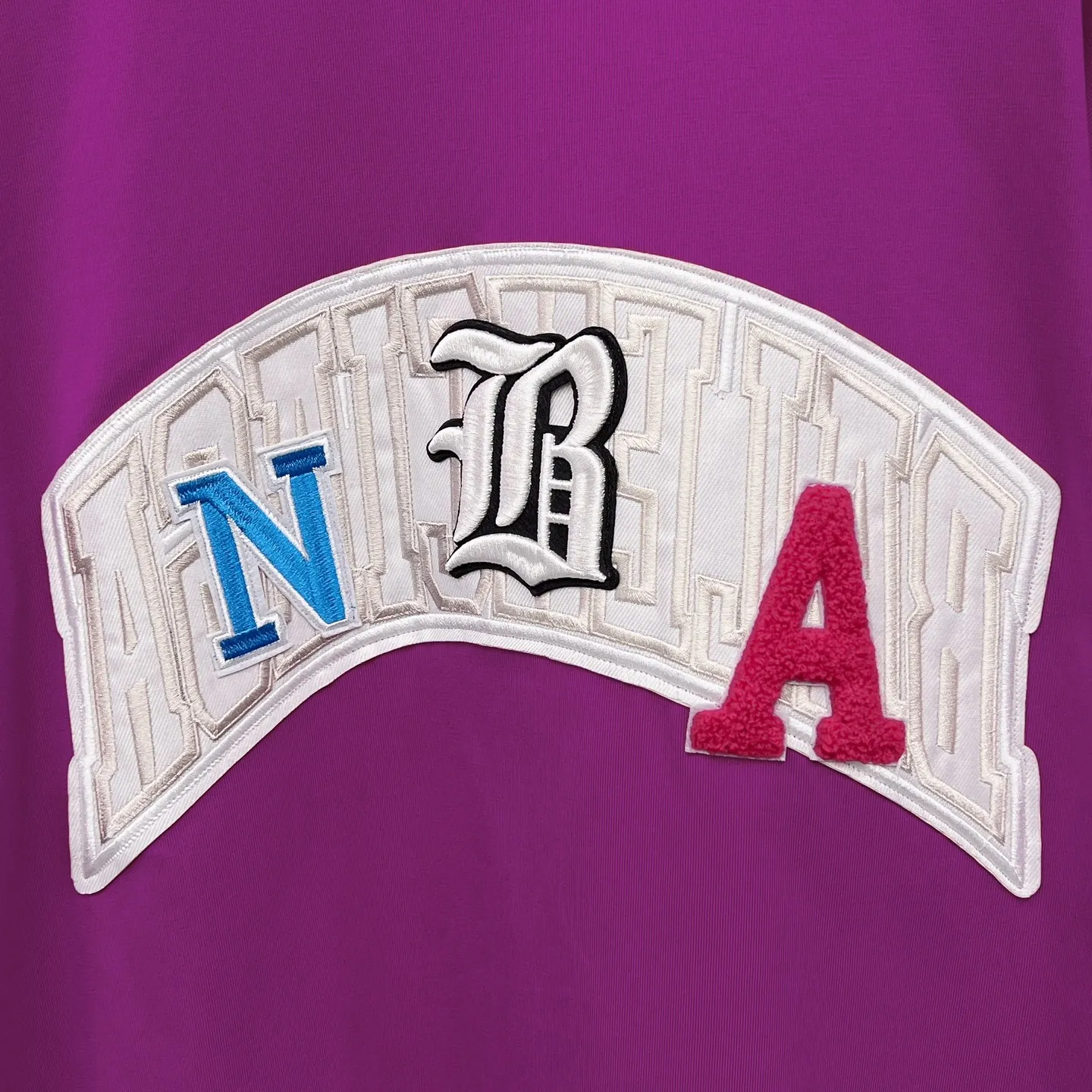 【 . Quality】BALENCI*GA/ .SS 26 New Arrival 。Balenclag* NBASeries NBA T 。 . Authentic ， 。 ZP 。 260 ， . ， ，。 。 。 ， 。 OS . Same Style ：BL 263772 ： Red Size：XS S M L